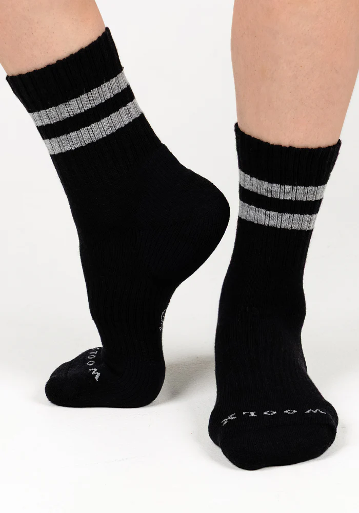 Womens Varsity Mini Crew Socks - Black Volt - Image 4