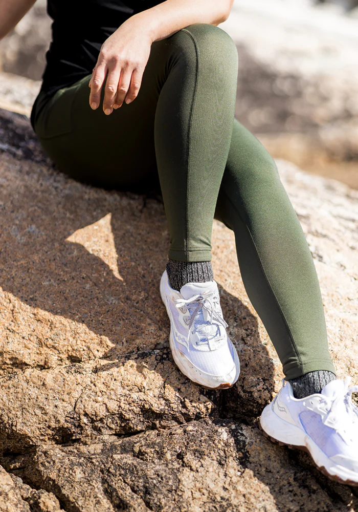 Merino Flex® McKenna Pocket Leggings - Everleaf - Image 10