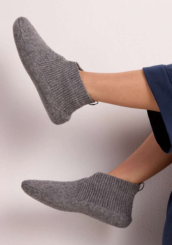 Womens Gripper Slippers - Gentle Grey - Image 2