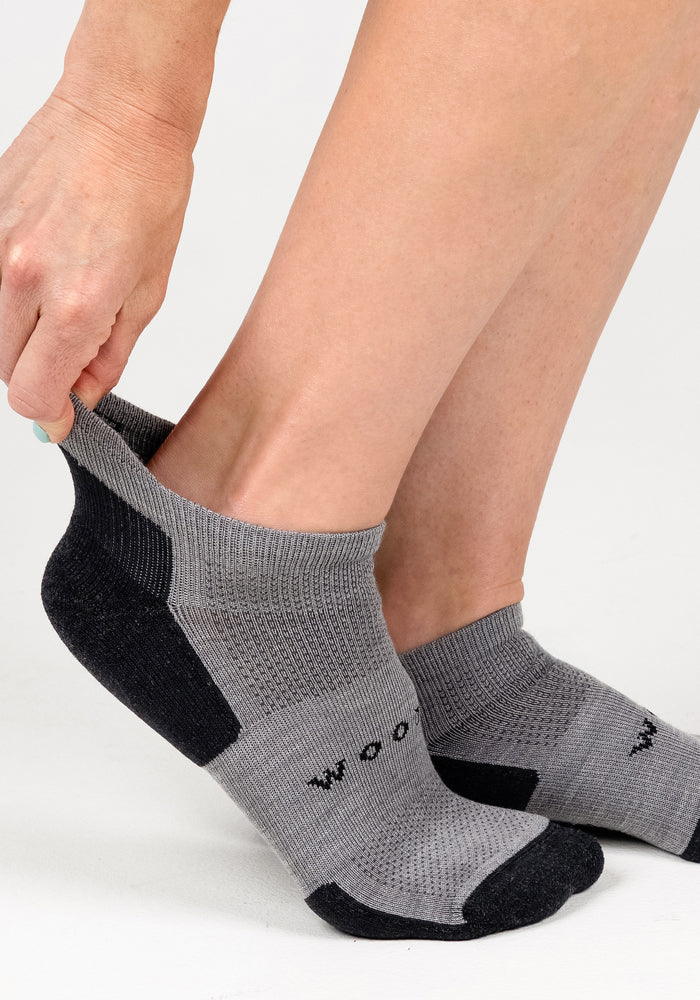Womens Rowan No Show Socks - Pebble - Image 4