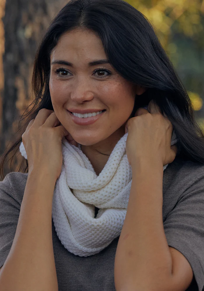 Noelle Infinity Scarf - Black - Image 4